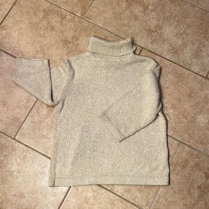 Turtle neck sweater 